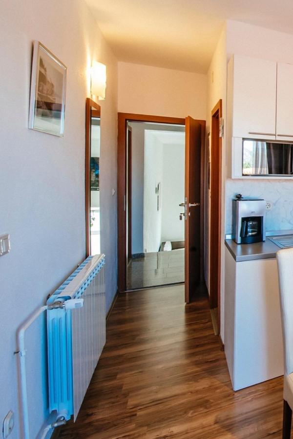 Apartments By The Sea Starigrad, Paklenica - 16421 Exterior photo